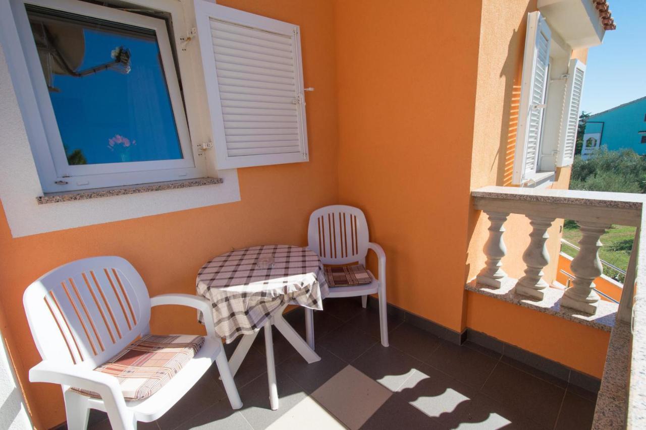 Apartments Mladenka マリンスカ エクステリア 写真